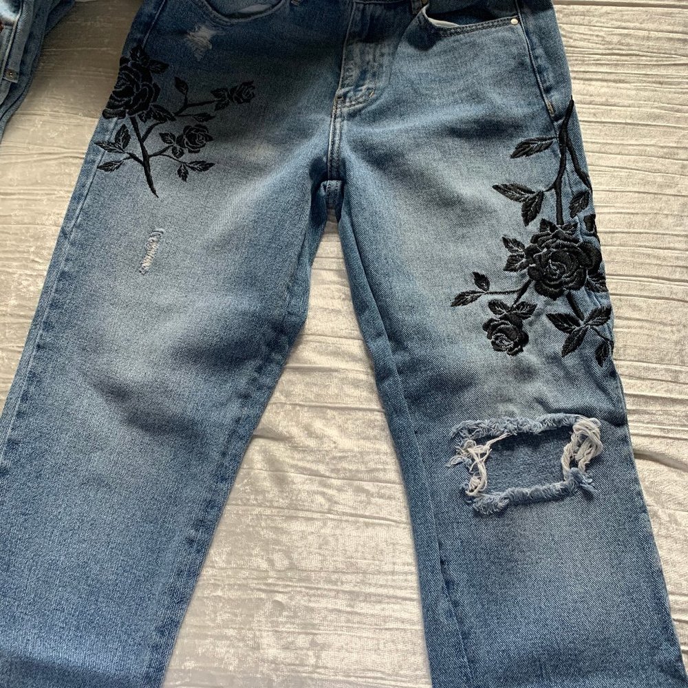 PacSun Embroidered Jeans
